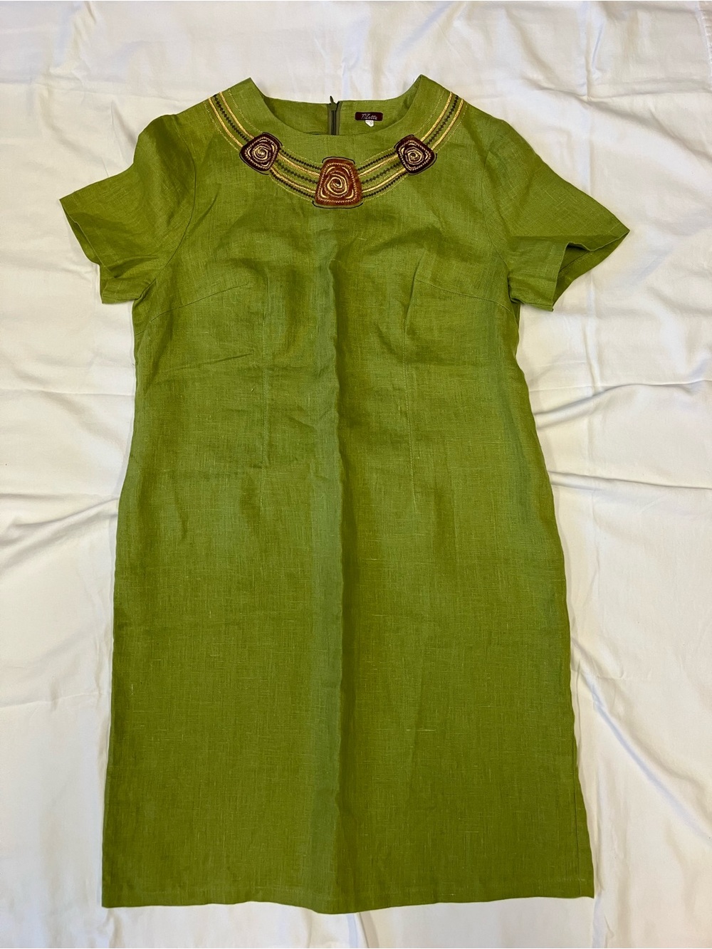 NWOT Vintage Embellished Green Short-Sleeve Shift Dress - TiZetta (Russian)